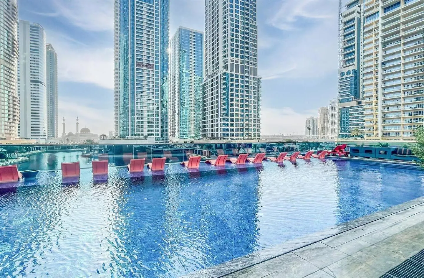 Heaven Crest Vacation Homes - Balcony With City View 1Bhk In Jlt Dubai Close To Metro & Marina 0*,  United Arab Emirates