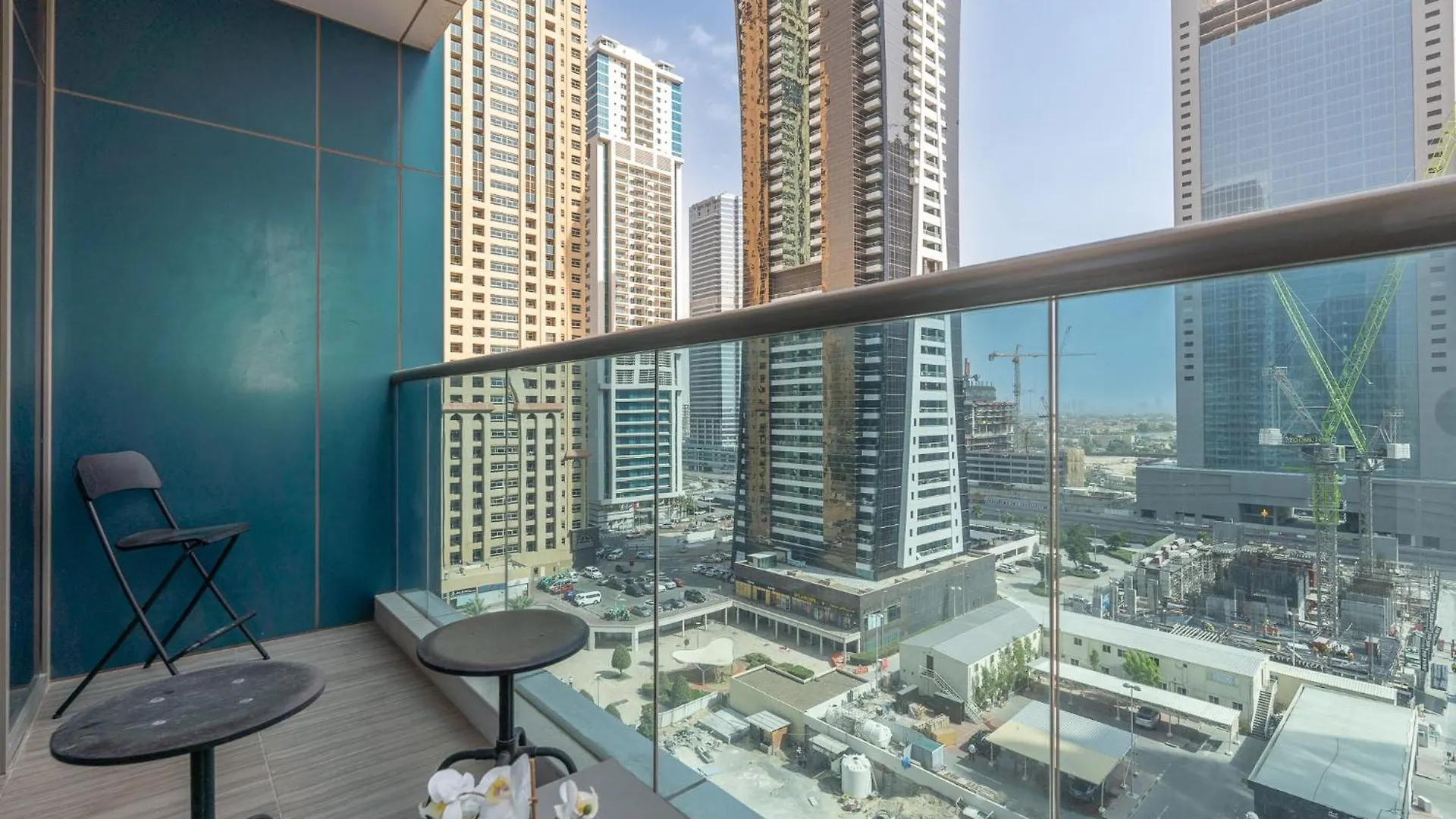 Apartment Heaven Crest Vacation Homes - Balcony With City View 1Bhk In Jlt Dubai Close To Metro & Marina