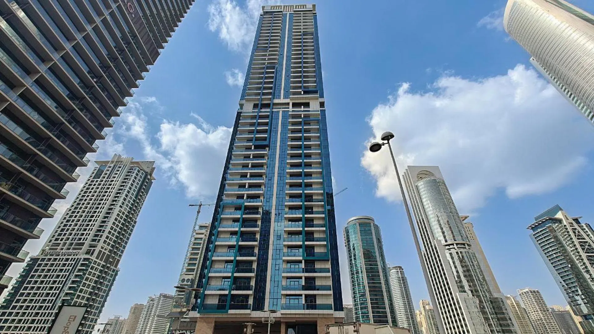 Heaven Crest Vacation Homes - Balcony With City View 1Bhk In Jlt Dubai Close To Metro & Marina